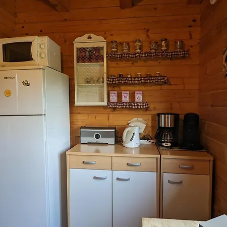 Confortable Avec Cheminee A - Fr-1-589-222 Ferienhaus